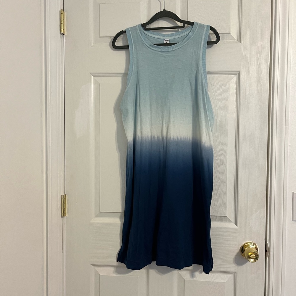 Blue, sleeveless dress